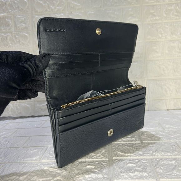 Burberry Pebbled Plaid Navy Leather Blue Wallet - Picture 8 of 16